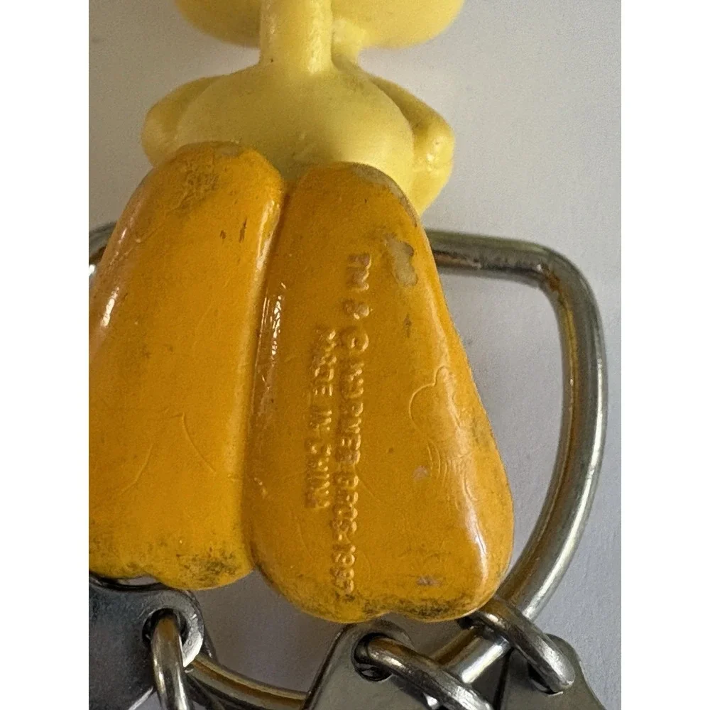 Vintage Keychain Tweety Bird‎ Warner Bros 1997